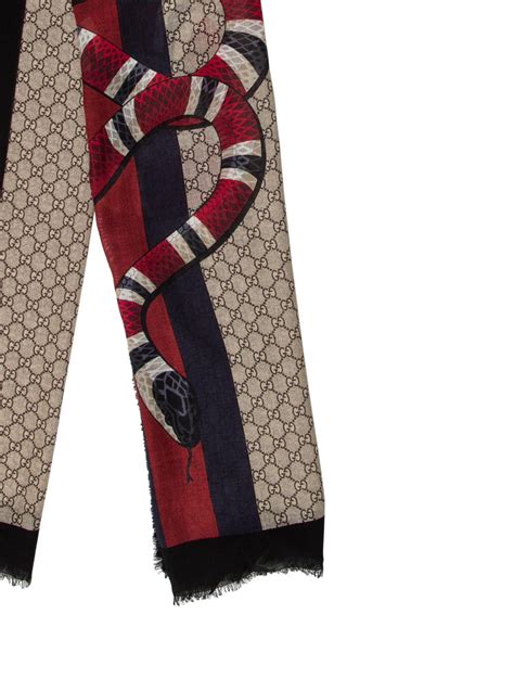 custom jacket scarves gucci|Gucci snake scarf men.